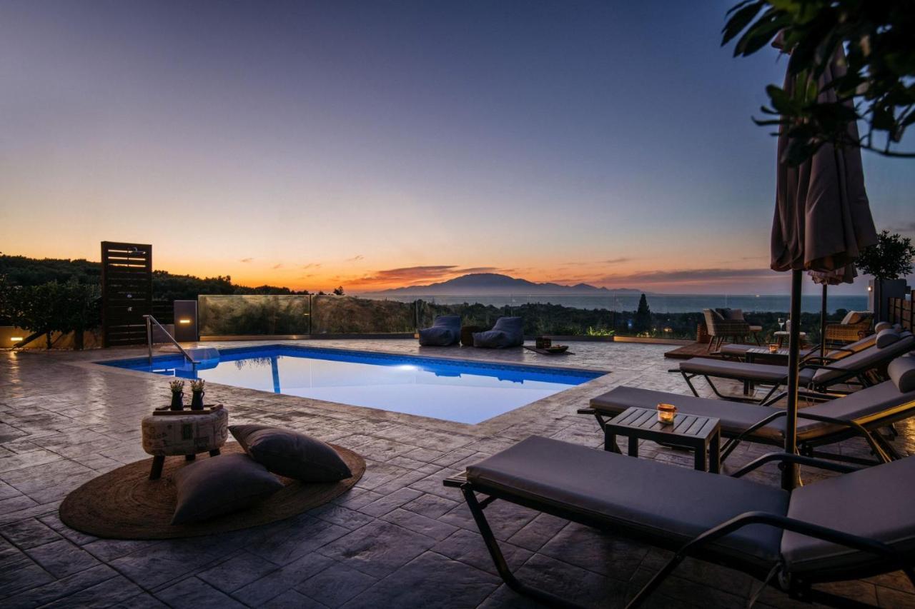 Villa Venia - Cozy Escape With Scenic Sew View, By Zantewize Tragaki Exterior foto