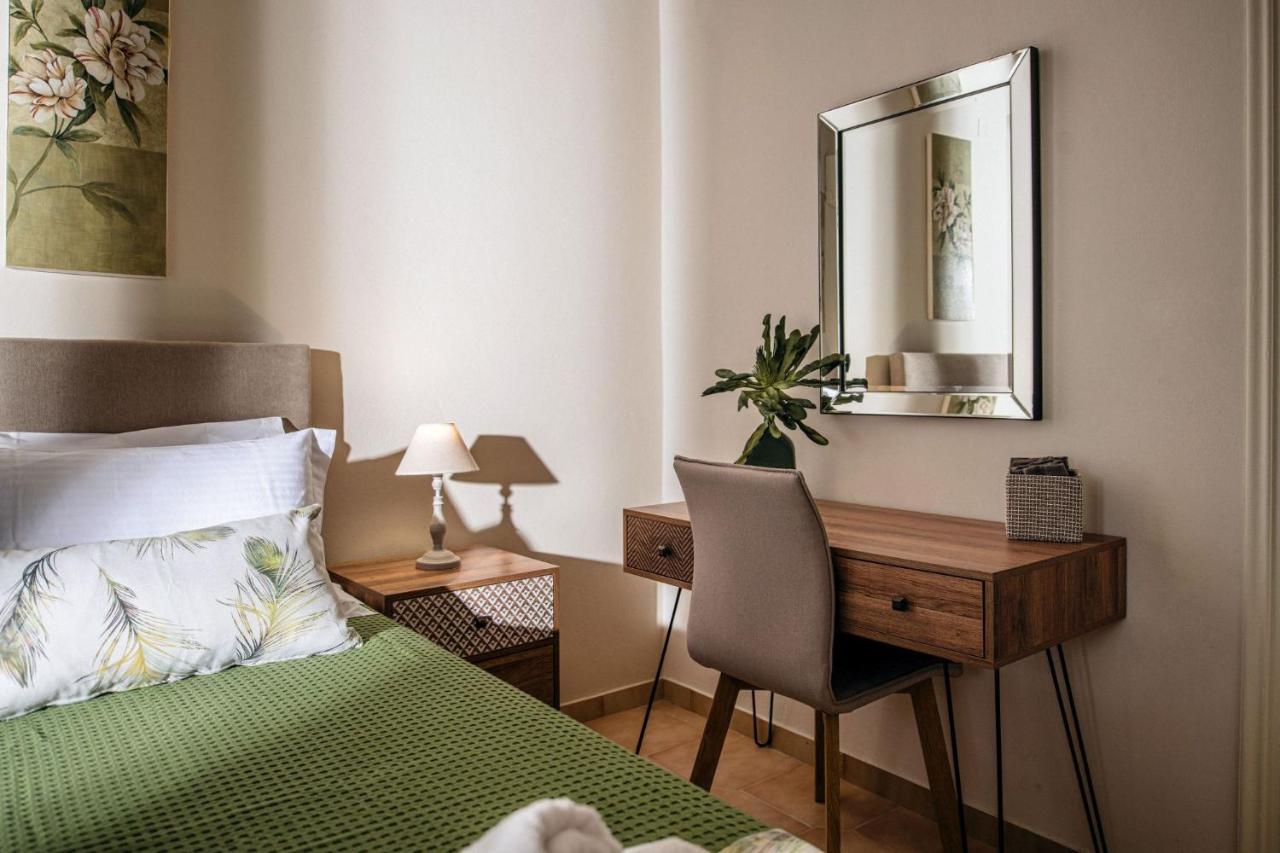 Villa Venia - Cozy Escape With Scenic Sew View, By Zantewize Tragaki Exterior foto