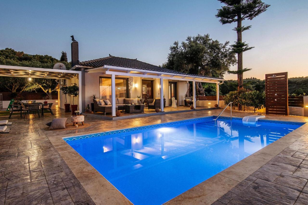 Villa Venia - Cozy Escape With Scenic Sew View, By Zantewize Tragaki Exterior foto